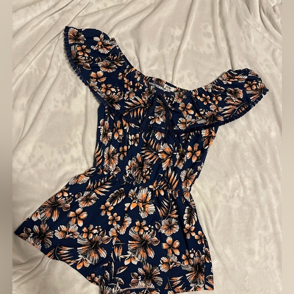 Romper - Picture 1 of 2